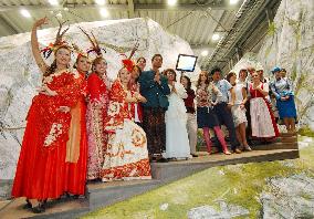 Aichi Expo packed with visitors