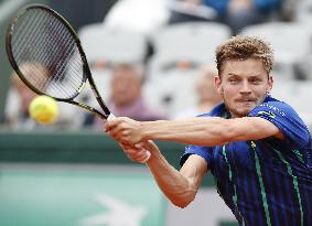 Goffin, Thiem square off in Roland Garros quarterfinals