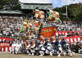 Annual Nagasaki Kunchi Festival begins