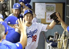 Dodgers beat Diamondbacks in NLDS game