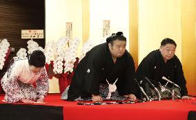 Sumo: Takakeisho's promotion to ozeki