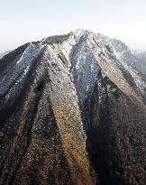 Mt. Daisen covered with season's 1st snow