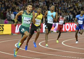 Athletics: Van Niekerk wins men's 400m at world c'ships