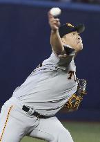 Baseball: Yamaguchi blows away former team, Giants stop DeNA streak