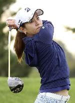 Golf: Miyazato 2 strokes off lead in Canada