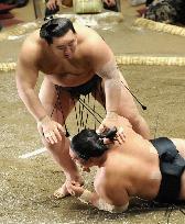 Hakuho, Asashoryu post 2nd wins at summer basho