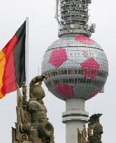 Mood builds up for FIFA 2006 World Cup