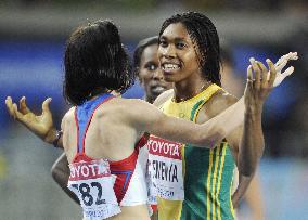 Semenya wins silver in 800m at world c'ships