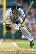 Aoki goes 0-for-2 in Mariners' loss