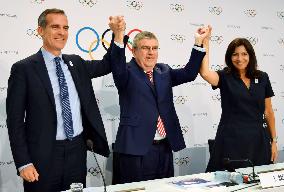 Olympics: IOC OKs awarding both 2024, 2028 games in Sept.