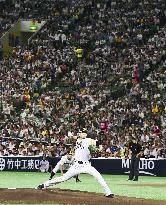Baseball Japan Series Game 1