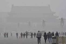 China battling air pollution