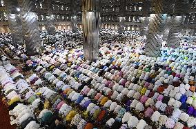 Muslims celebrate Feast of Sacrifice