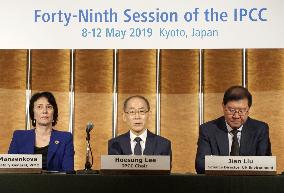 Climate change session in Kyoto