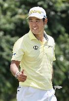 Golf: Matsuyama climbs to 4th in Malaysia