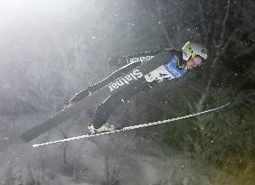 Ski jumping: Takanashi at World Cup event