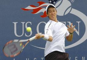 Japan's Nishikori advances to 2nd-round at U.S. Open tennis