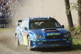 (1)Norway's Petter Solberg wins Rally Japan