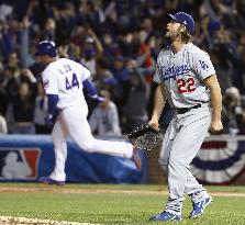 Chicago Cubs advance to World Series
