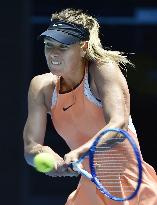 Tennis: Sharapova to make comeback in April