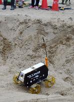 Japanese team tests Moon rover at Tottori Sand Dunes