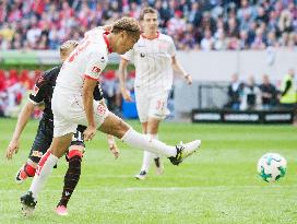 Soccer: Usami scores on debut in win for Dusseldorf
