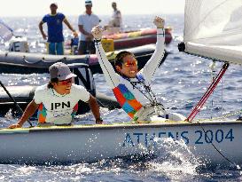 (3)Japan wins bronze in men's 470 double-handed dinghy race