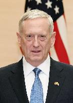 Pentagon chief dismisses rift in U.S. policy toward N. Korea