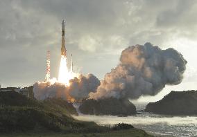 Japan launches 4th GPS-improving quasi-zenith satellite