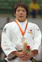 Tanimoto defeated to get silver at world judo championships
