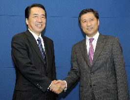 Kan meets Mongolian premier