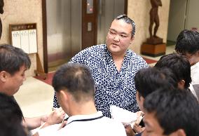 Yokozuna Kisenosato to take part in Nagoya tournament
