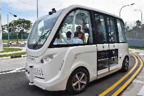 Singapore opens autonomous vehicle test circuit