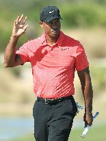 Golf: Woods 9th at Hero World Challenge