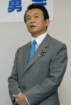 Foreign Minister Aso makes formal bid for LDP leadership