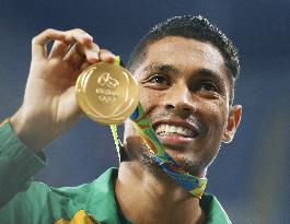Olympics: World record-setting Van Niekerk receives gold
