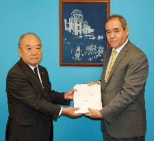 U.N. disarmament panel handed signatures for nuke ban treaty