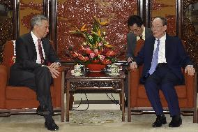 Singapore PM and Chinese vice president