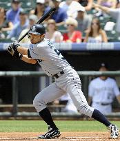 Ichiro gets 2 hits but Mariners fall to Rockies