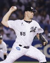 Baseball: Lotte romps over Rakuten in season's last game