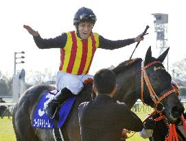 Horse racing: Demuro wins 2nd successive February Stakes with Gold Dream