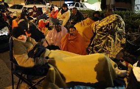 S. Africans queue up for World Cup tickets