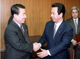 S. Korean, Japanese labor ministers agree on exchange