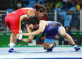 Japan's Watari defeated in women's freestyle 75kg