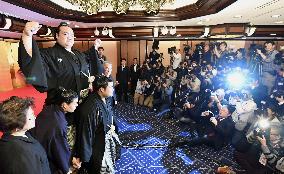 Sumo: Kisenosato formally promoted as sumo's 72nd yokozuna