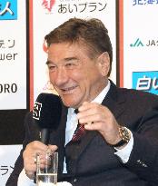 New Consadole Sapporo manager Mihailo Petrovic