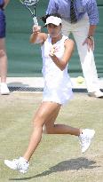 Ivanovic advances to 4th round at Wimbledon