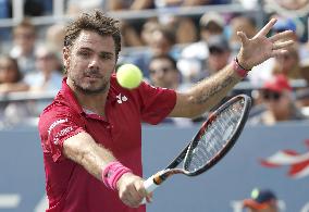 Tennis: Wawrinka moves into U.S. Open q'finals