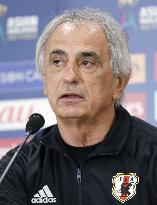 Soccer: Honda, Kagawa facing the ax as pressure mounts on Halilhodzic