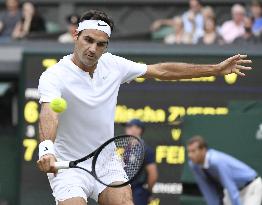 Tennis: Federer beats Zverev in Wimbledon 3rd round